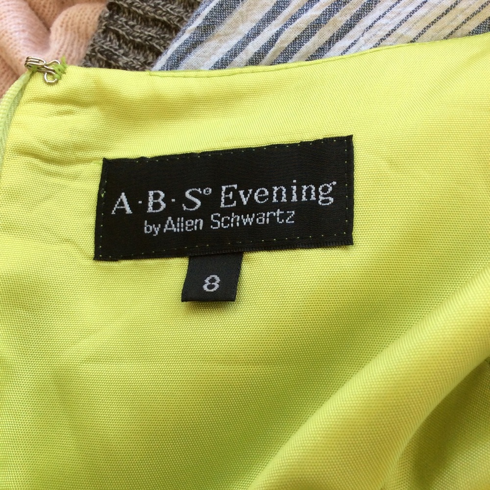 ABS Evening 8 Green sleeveless Midi Dress - Picture 6 of 8